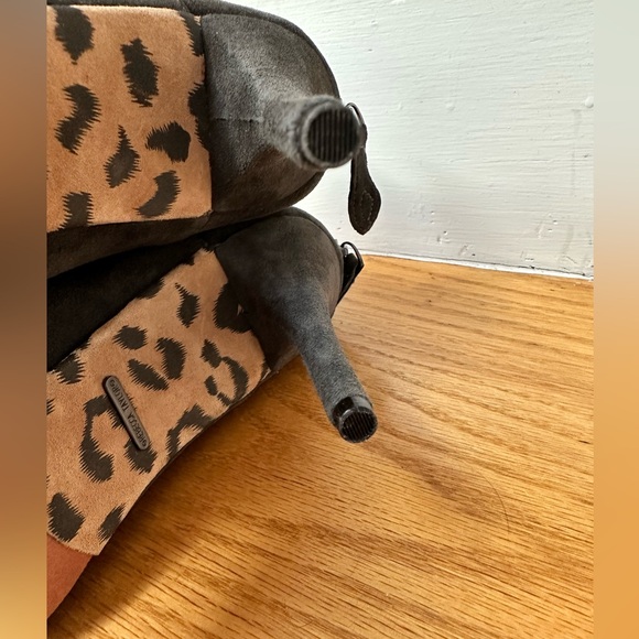 Rebecca Taylor gray booties size 9. Rebecca Taylor high heels shoes - Picture 9 of 12